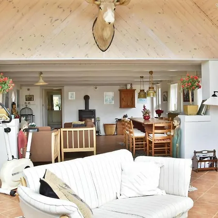 Fyrmarken Iv * Hvide Sande